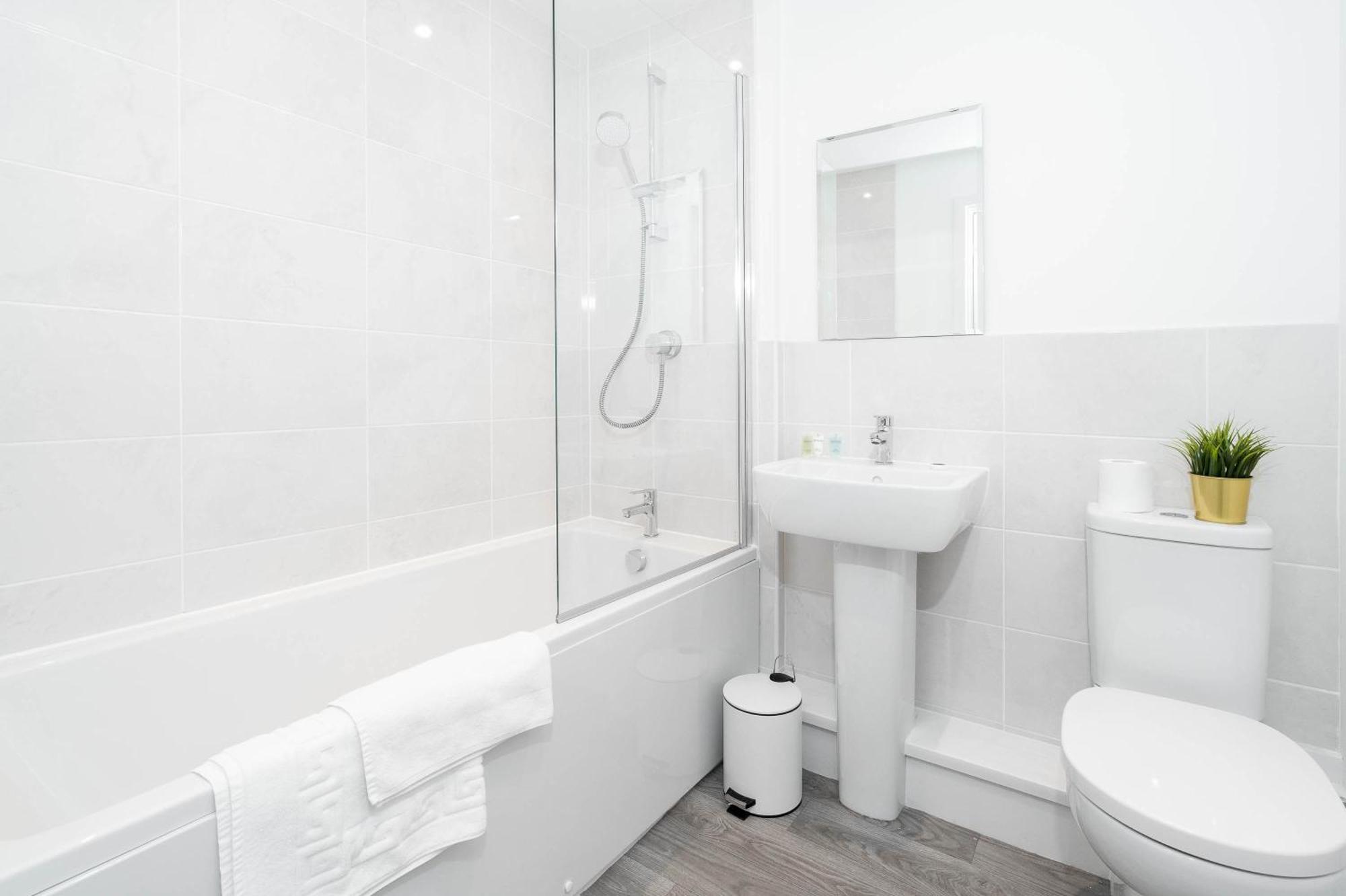 Apartment In Selly Oak - Parking Included 20Cc Birmingham Esterno foto
